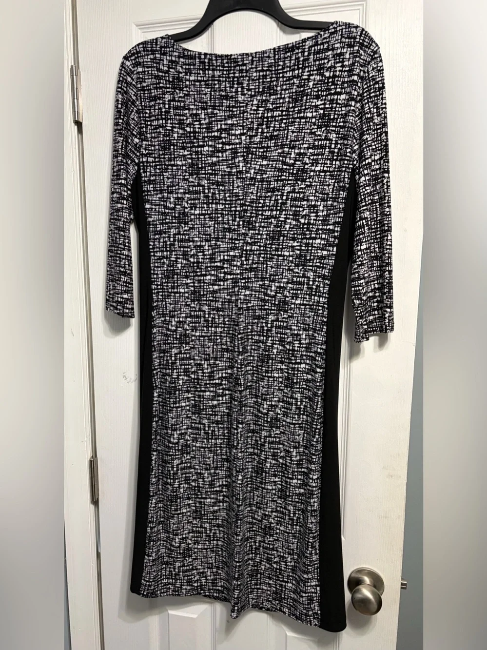 Ralph Lauren Black and White Patterned Long-Sleeve Sheath Dress - Picture 3 of 3